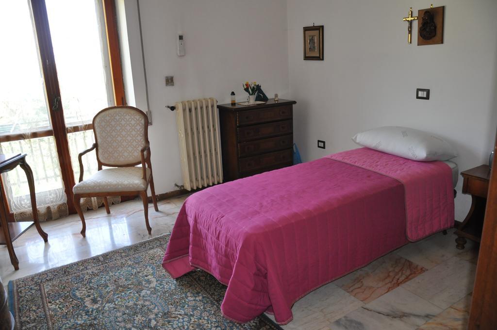 B&B La Palombara Giuliano di Roma Esterno foto